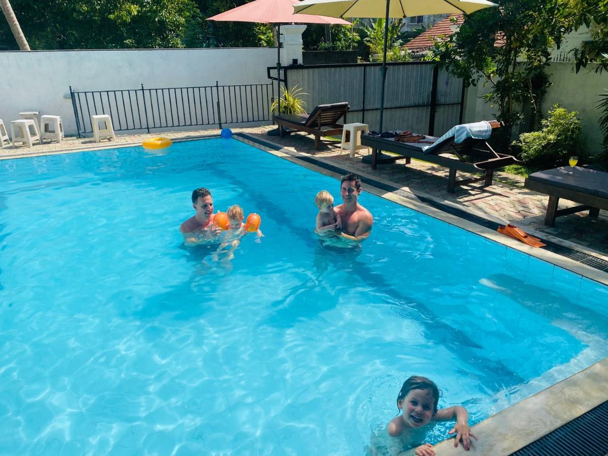 Villa White Hikkaduwa Kültér fotó
