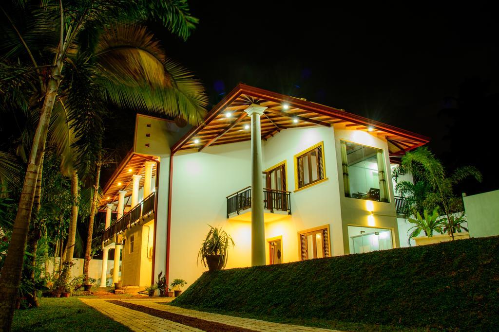 Villa White Hikkaduwa Kültér fotó