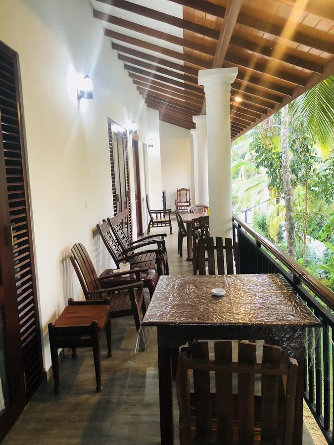 Villa White Hikkaduwa Kültér fotó