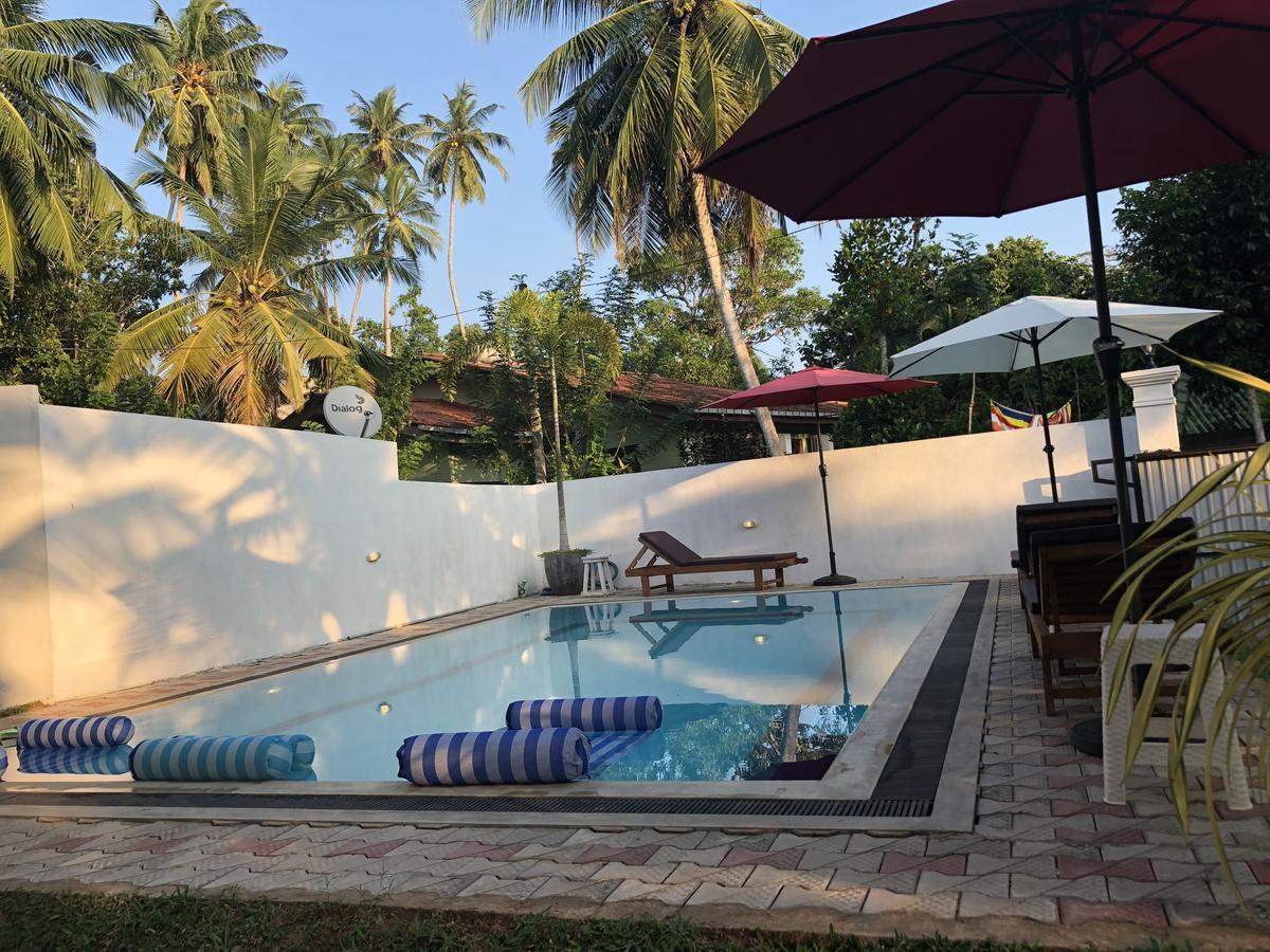 Villa White Hikkaduwa Kültér fotó