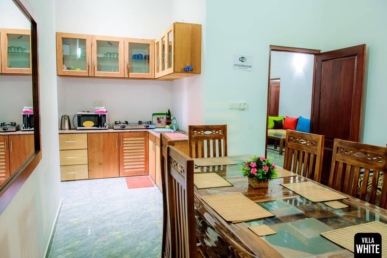 Villa White Hikkaduwa Kültér fotó